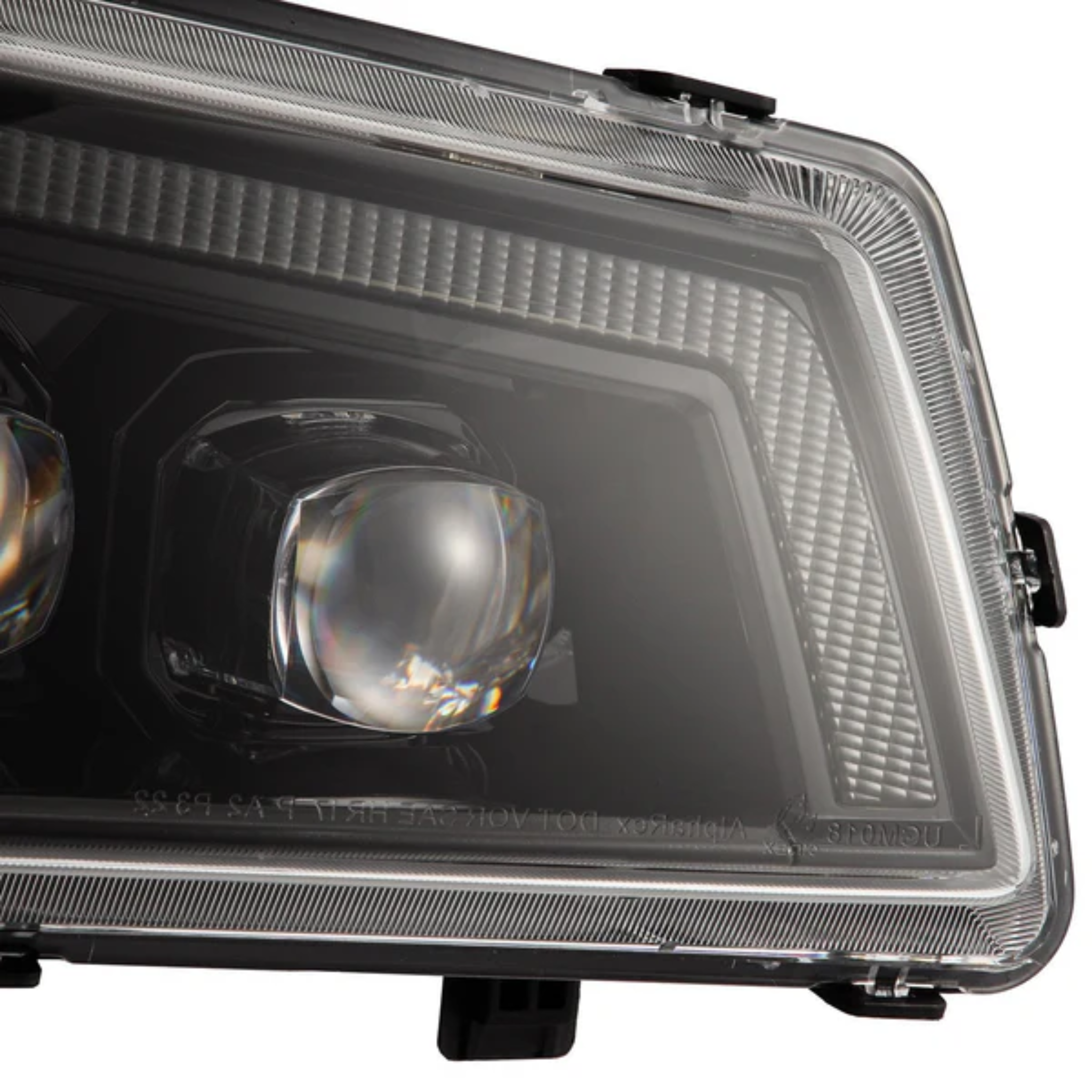 Chevrolet Silverado (2003-2006) / Avalanche (2002-2006) (without body cladding) NOVA-Series LED Projector Multicolor Headlights