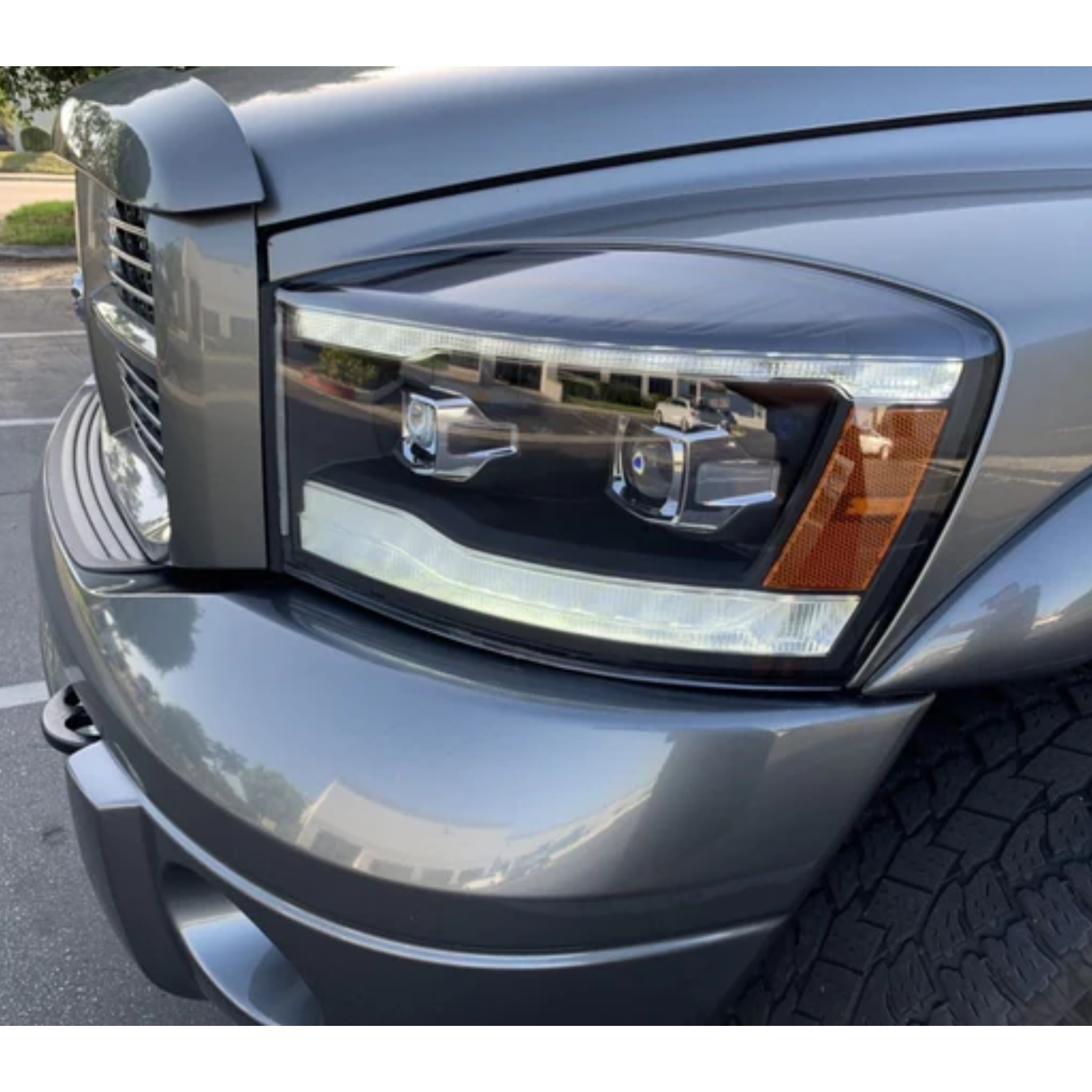 Dodge Ram LUXX-Series LED Projector Multicolor Headlights (2006-2008)